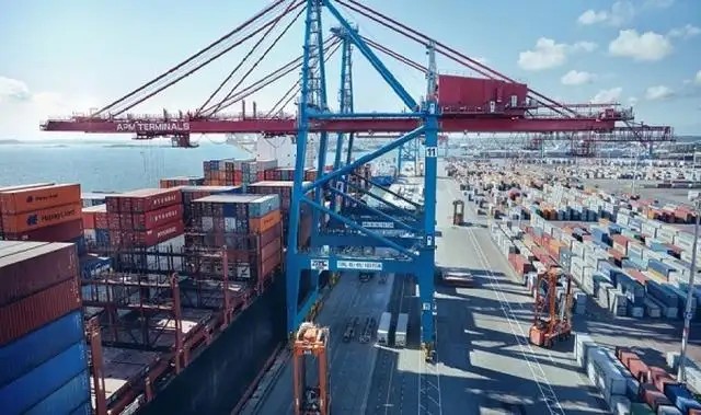 奥克兰港十月的货量同比上涨5.9%左右